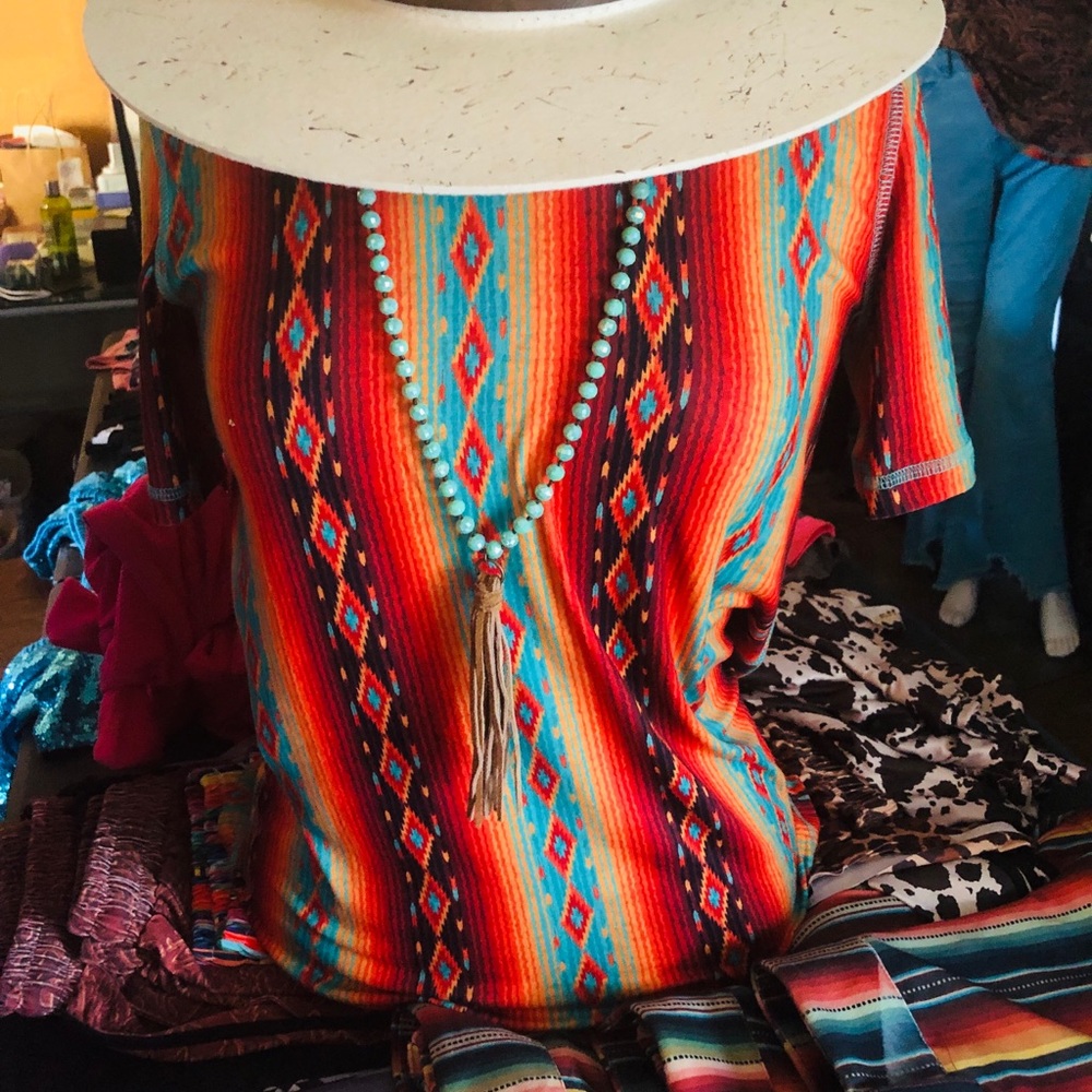 Reversible top